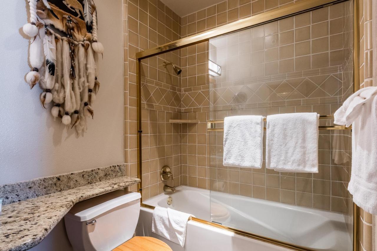 Juniper Springs Lodge #413 - Luxury Ski In Ski Out! 2 Bedroom Μαμούθ Λέικς Εξωτερικό φωτογραφία